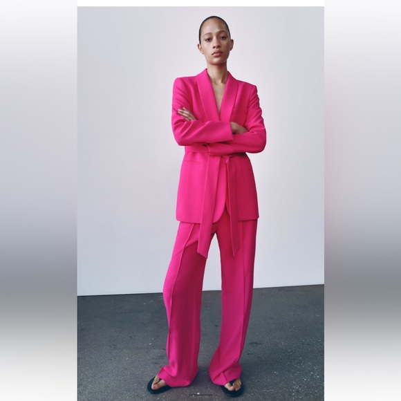 NWT! Zara Fuchsia Blazer! Size XS! - Picture 6 of 13